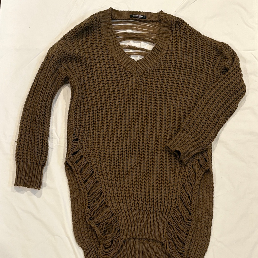 Fashion Nova V-Neck Brown Sweater